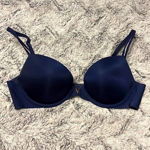 Victoria secret push up bra